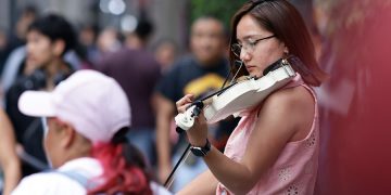 Buscan ordenar ambulantaje sin afectar a artistas urbanos