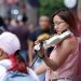 Buscan ordenar ambulantaje sin afectar a artistas urbanos