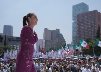 La plaza, el poder y el mensaje