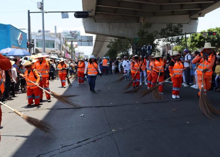 Refuerzan limpieza por desfile del 5 de Mayo