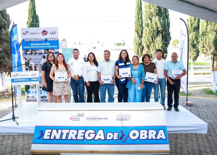 Lupita Cuautle entrega rehabilitación de Unidad Deportiva