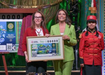 Lotería Nacional presenta billete que difunde el Día Mundial del Medio Ambiente