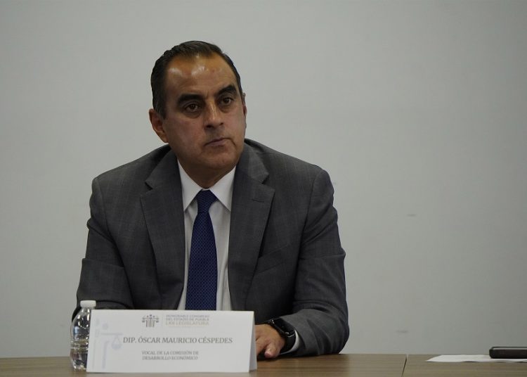 Mauricio Céspedes descarta reelección y analiza ir por Tepeaca