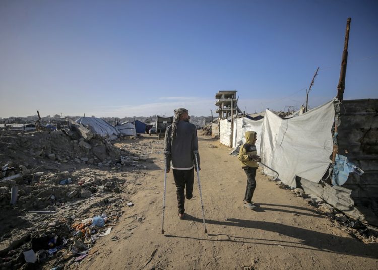 Más de 40 mil palestinos en Gaza, con secuelas de por vida y sin acceso a rehabilitación