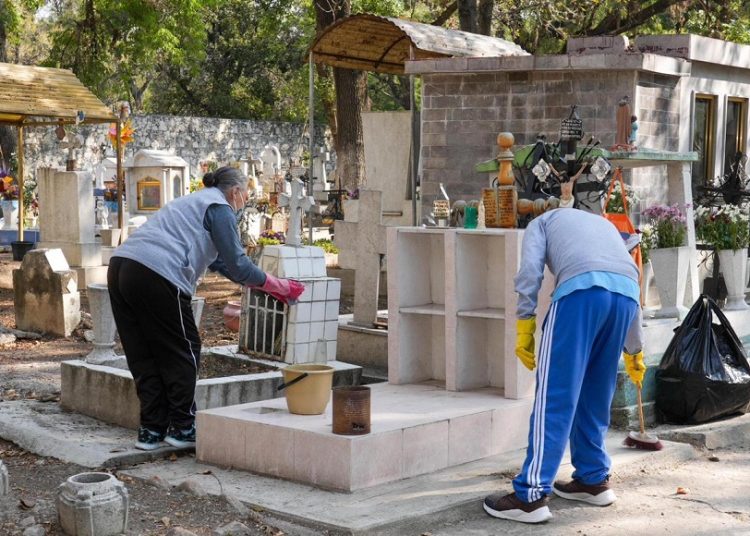 Esperan 23 mil visitantes en el Panteón Municipal por Día de la Madre