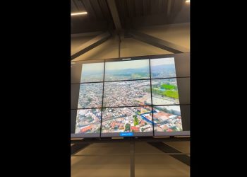 Pepe Chedraui supervisa videovigilancia desde el DGERI