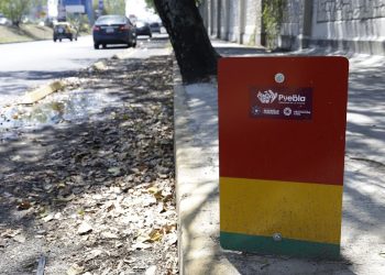 Puebla instala 28 semáforos pluviales por temporada de lluvias