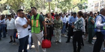 Participan 12 mil trabajadores del ayuntamiento en Simulacro Nacional