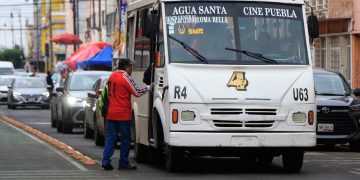 Revisión de la tarifa del pasaje debe ir acompañada de mejora del servicio