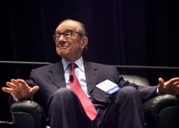 Muere Alan Greenspan, expresidente de la Fed, a los 100 años