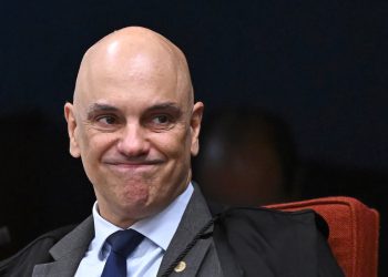 Condenan a Bolsonaro a cuatro años de cárcel por coacciones