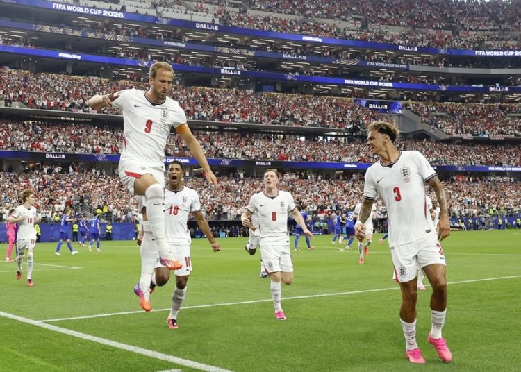 Con una actuación brillante de Kane, Inglaterra vence a Croacia