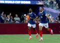 Mbappé destroza a Suecia y ya espera a Paraguay