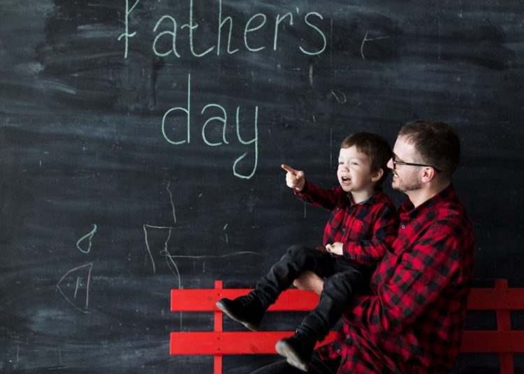 SEP otorgará día libre a padres de familia por el Día del Padre