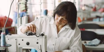 Maquiladoras venden más, pero reducen empleo en Puebla