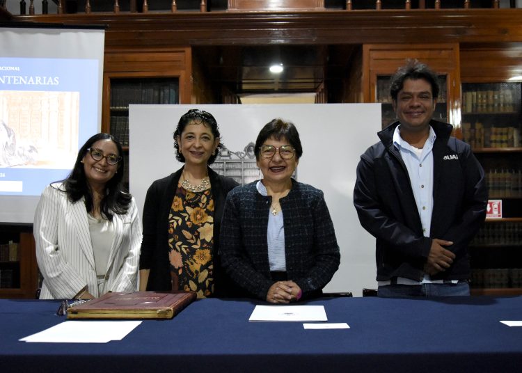 Rectora Lilia Cedillo inaugura el Coloquio Internacional Bibliotecas Centenarias