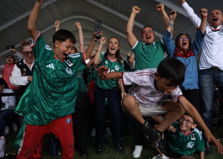 Ganan Sheinbaum y la selección mexicana
