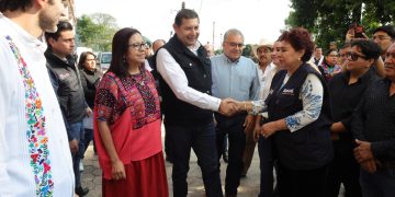Gobernar es prevenir, destaca Armenta en la Sierra Norte