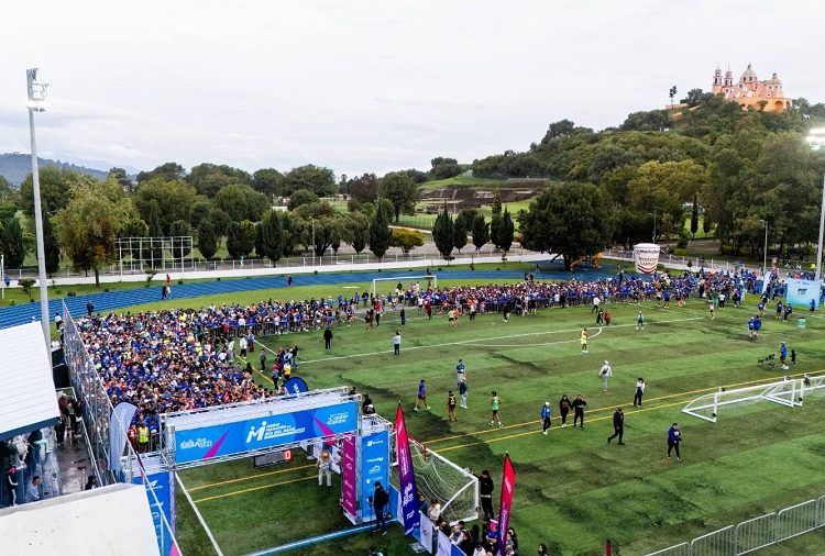 Más de 6 mil participan en el Medio Maratón del Día del Papá 2026