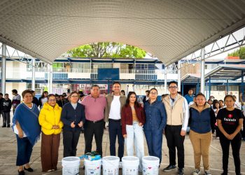 Apoya Tony Gali dignificación de espacios educativos