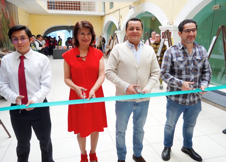 Gobierno de Texmelucan y UTH fortalecen la cultura con exposición artística estudiantil