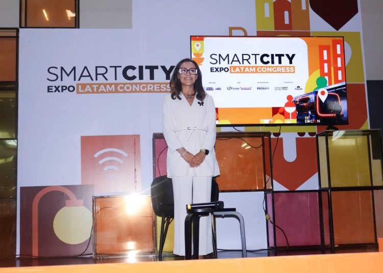 Impulsa Gobierno de Pepe Chedraui en Smart City innovación tecnológica para proteger a mujeres