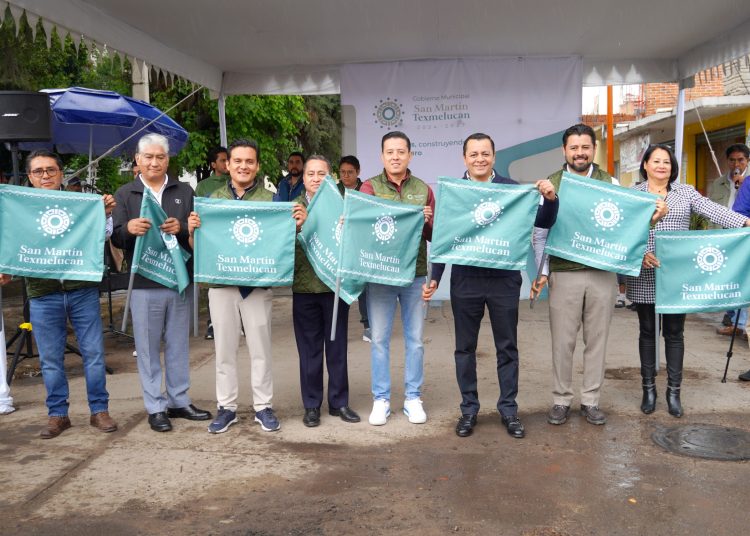 Gobierno de Texmelucan inicia pavimentación de la calle cofre de Perote