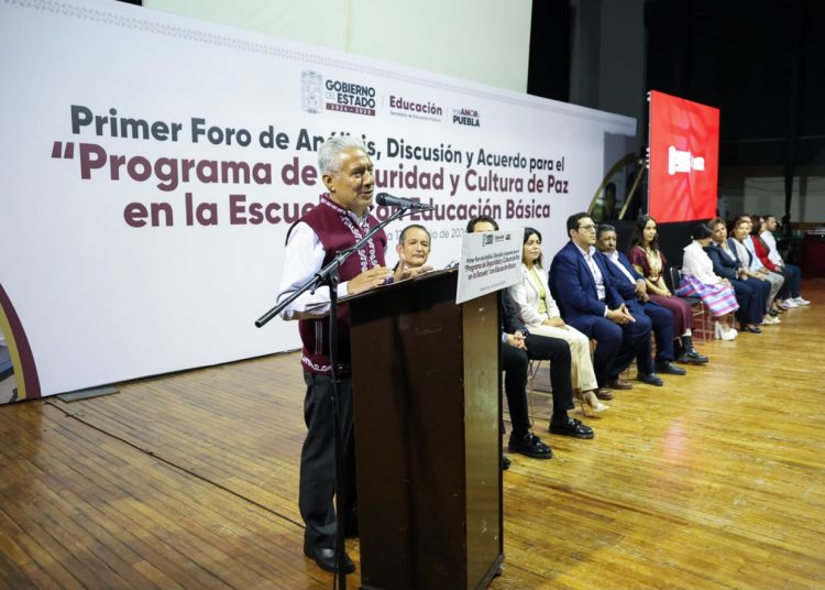 Impulsa SEP acuerdos para fortalecer la seguridad y la cultura de paz en las escuelas