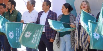 Juan Manuel Alonso inicia pavimentación de la calle Mujica y Osorio en Texmelucan