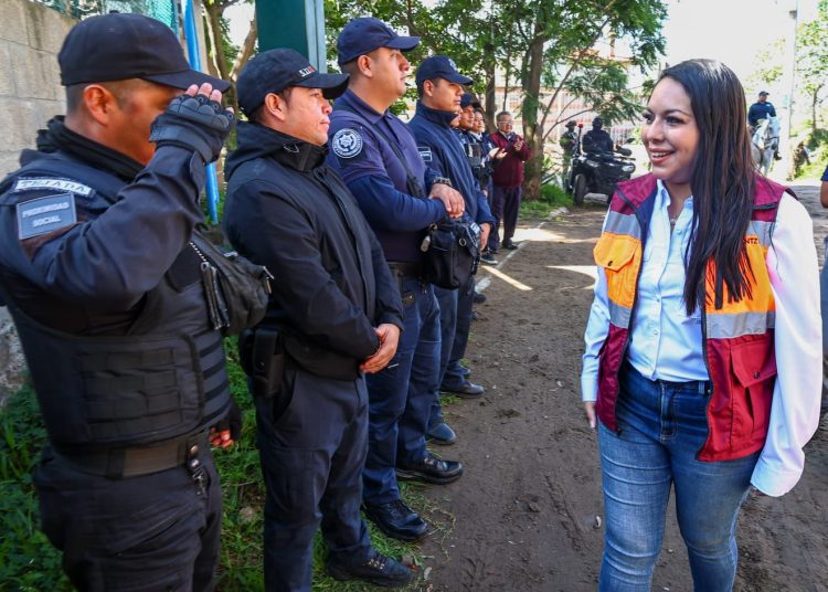 Tonantzin Fernández impulsa acciones para garantizar la seguridad en el Cerro Zapotecas