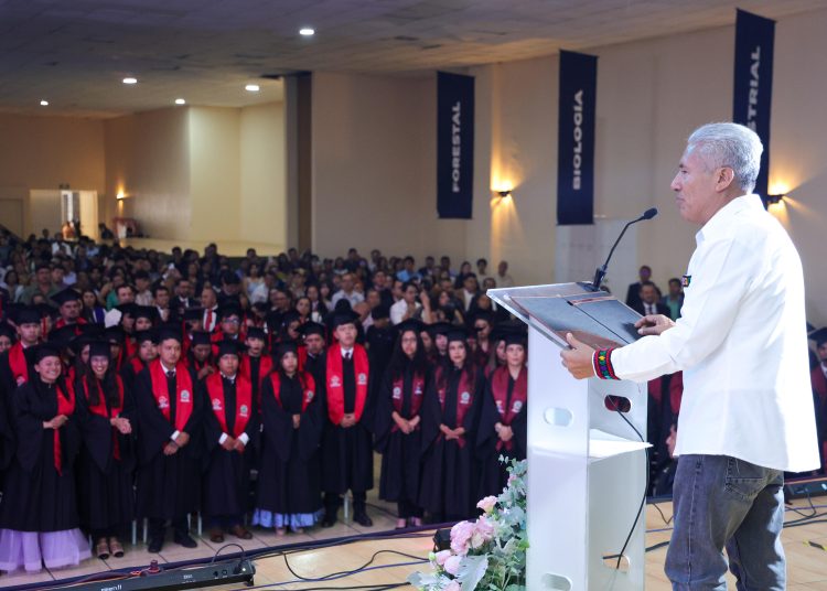 Reafirma SEP compromiso con la formación de docentes y profesionistas