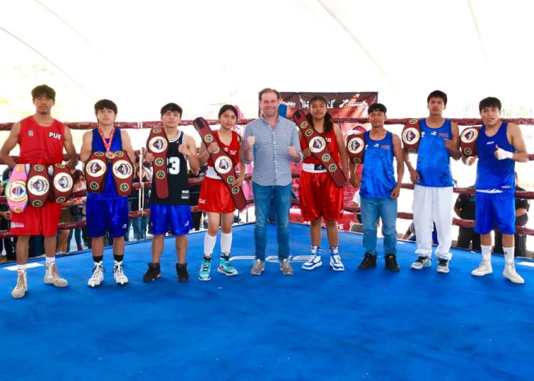 Con gran final concluye Gobierno de Pepe Chedraui el Torneo de Barrios de Box 2026