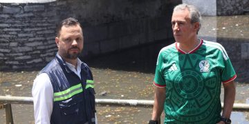 Supervisa Pepe Chedraui labores de drenado en el Puente de Ovando para restablecer la circulación