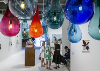 Art Basel 2026 abre con 290 galerías y arte digital