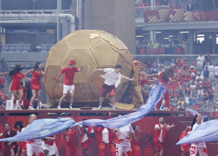 Toronto abre su primer Mundial celebrando la diversidad