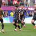 Canadá hace historia y en octavos de final