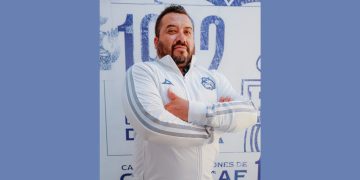 Carlos Durón toma las riendas del Puebla Femenil