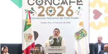 Armenta impulsa modelo incluyente para productores de café