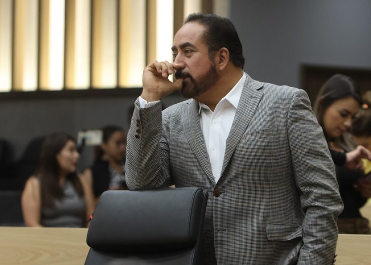 PAN exige renuncia de funcionarios del Congreso
