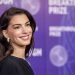 Anne Hathaway espera a su tercer hijo