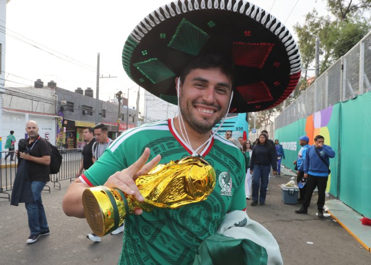México amanece entre ilusión y tensión por el Mundial