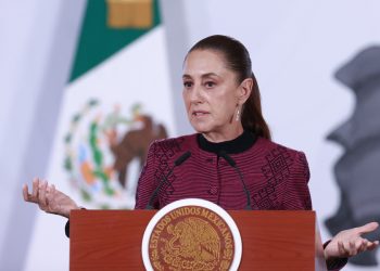 Sheinbaum desea que gane el pueblo en Colombia
