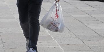 Ayuntamiento volverá a restringir bolsas de plástico en comercios