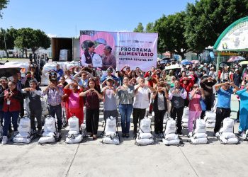 Protege Sedif a familias en situación vulnerable con nutritivas canastas alimentarias