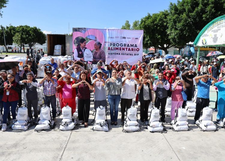Protege Sedif a familias en situación vulnerable con nutritivas canastas alimentarias