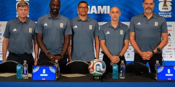 FIFA defiende pausas de hidratación, pero admite su lado B