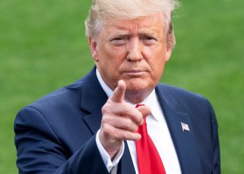 Trump cancela ataque a Irán por diálogo de paz