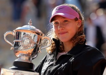 Andreeva conquista en Roland Garros