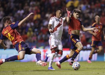 Venciendo a Perú, España está lista para la Copa del Mundo