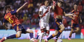 Venciendo a Perú, España está lista para la Copa del Mundo